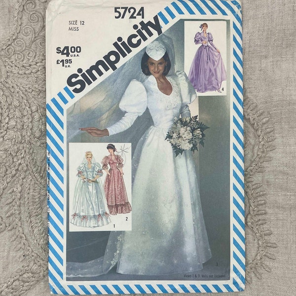 Simplicity 5724 - 1980s Sweetheart and Swan Neckline Cottagecore Wedding Dress Pattern - Size 12 (34") - Cut