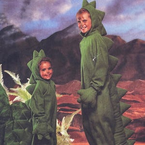 McCall&#39;s 2749 - Youth King of the Kaiju and Dinosaur Costume Pattern - Size Medium or Size Large - Uncut (FF)