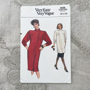 Easy Robe Sewing Pattern Vogue 9429 Easy Standing Collar Tunic Dress and Skirt Sewing Pattern ...