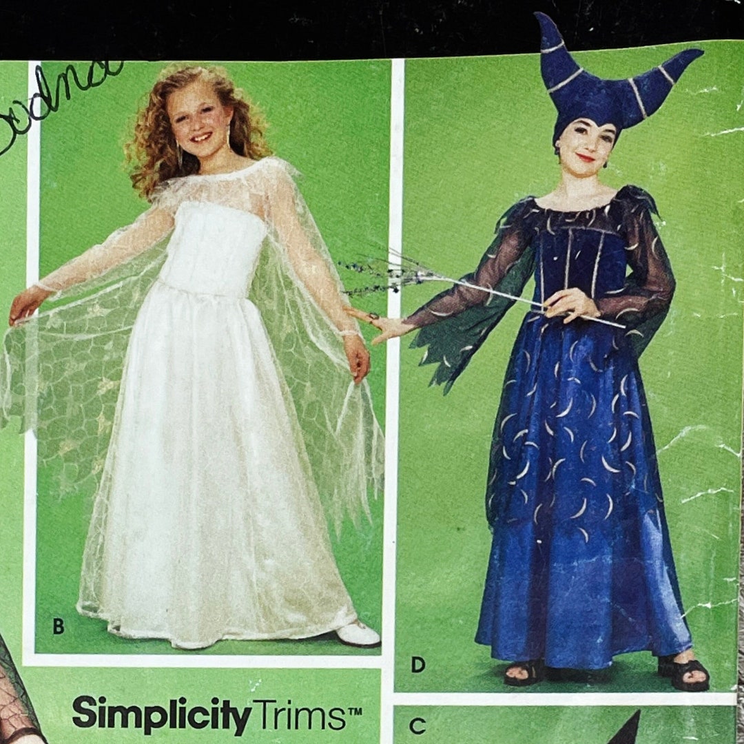 Simplicity 9824 - Girl's Witch, Evil Queen, Spider Queen, Vampire and ...