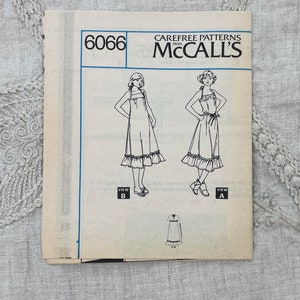 McCall's 6066 1970s Easy Halter Sundress Pattern Size 6-8 30.5-31.5 Uncut FF image 3