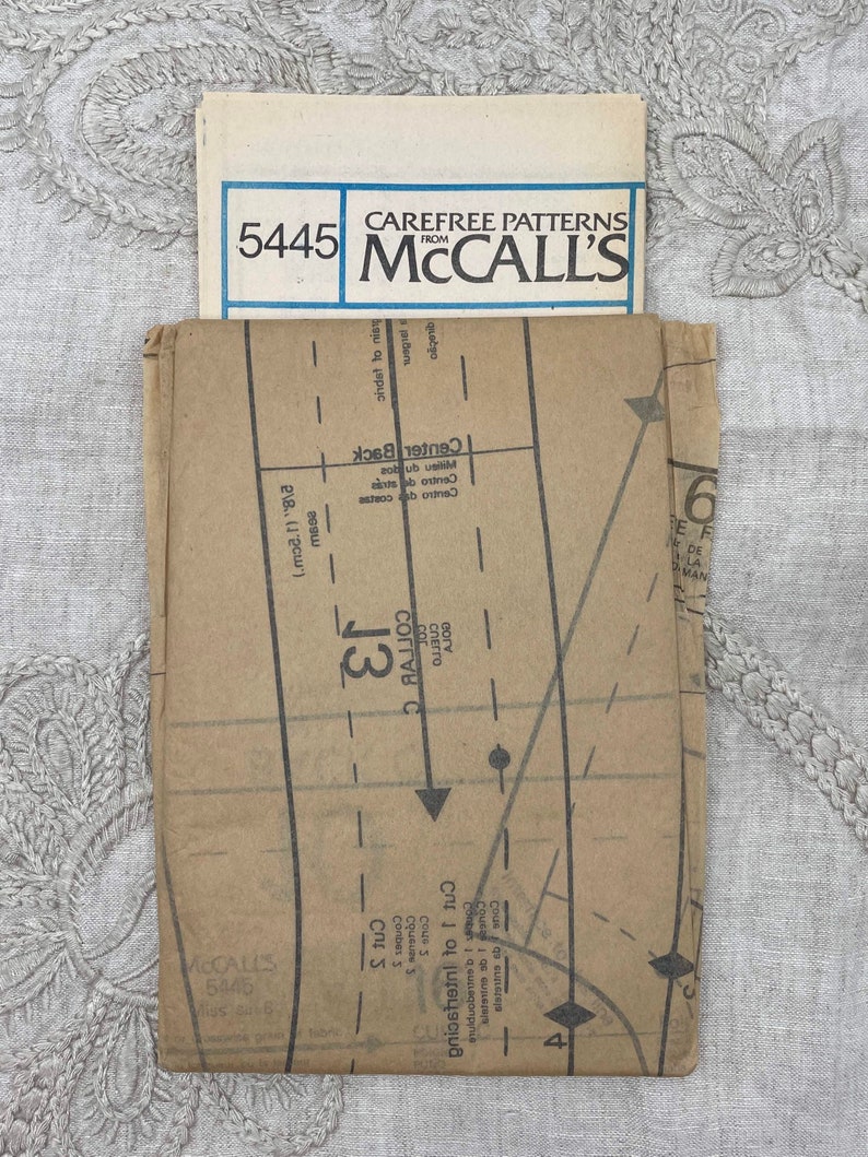 McCall's 5445 1970s Button Down Scarf Blouse Pattern with Wing or Standing Collar Options Size 8 31 1/2 Uncut FF image 2