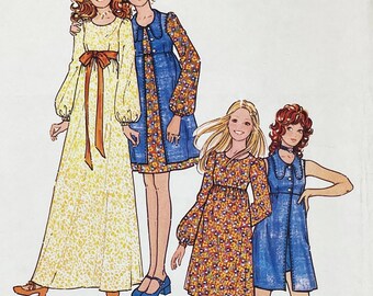 Mccall's 5928 - 1970s Smock Dress and Top Pattern With Yoke and Ruffled ...