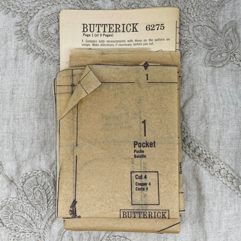 Butterick 6275 1970s Men's Full Length Robe Pattern Size Small 34-36 Cut image 3