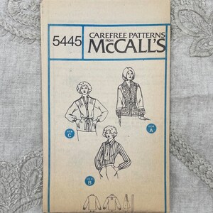 McCall's 5445 1970s Button Down Scarf Blouse Pattern with Wing or Standing Collar Options Size 8 31 1/2 Uncut FF image 3