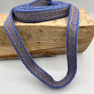 Tablet-woven border - Hand-woven tablet border - Oseberg Fund - Medieval Reenactment LARP
