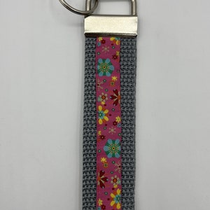 Keychain flower power