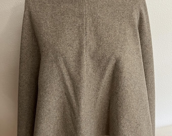 Cape rectangulaire médiévale – Cappa – vêtements pour reconstitution historique, GN et marchés médiévaux