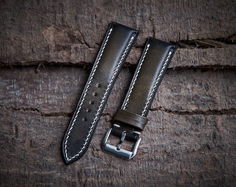 Patina olive vegetable tanned leather watch strap 18mm, 20mm, 22mm, 24mm, custom size. Olive green leather watch band.
