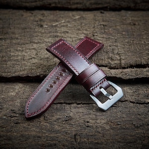Panerai strap 24mm, 26mm, 22mm. Hand dye bordeaux red veg tan leather handmade strap for panerai.
