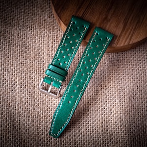 Green vegetable tanned rally watch strap 20mm, 22mm, 24mm, 18mm. Hand dyed leather green racing watch strap, leather watch band.