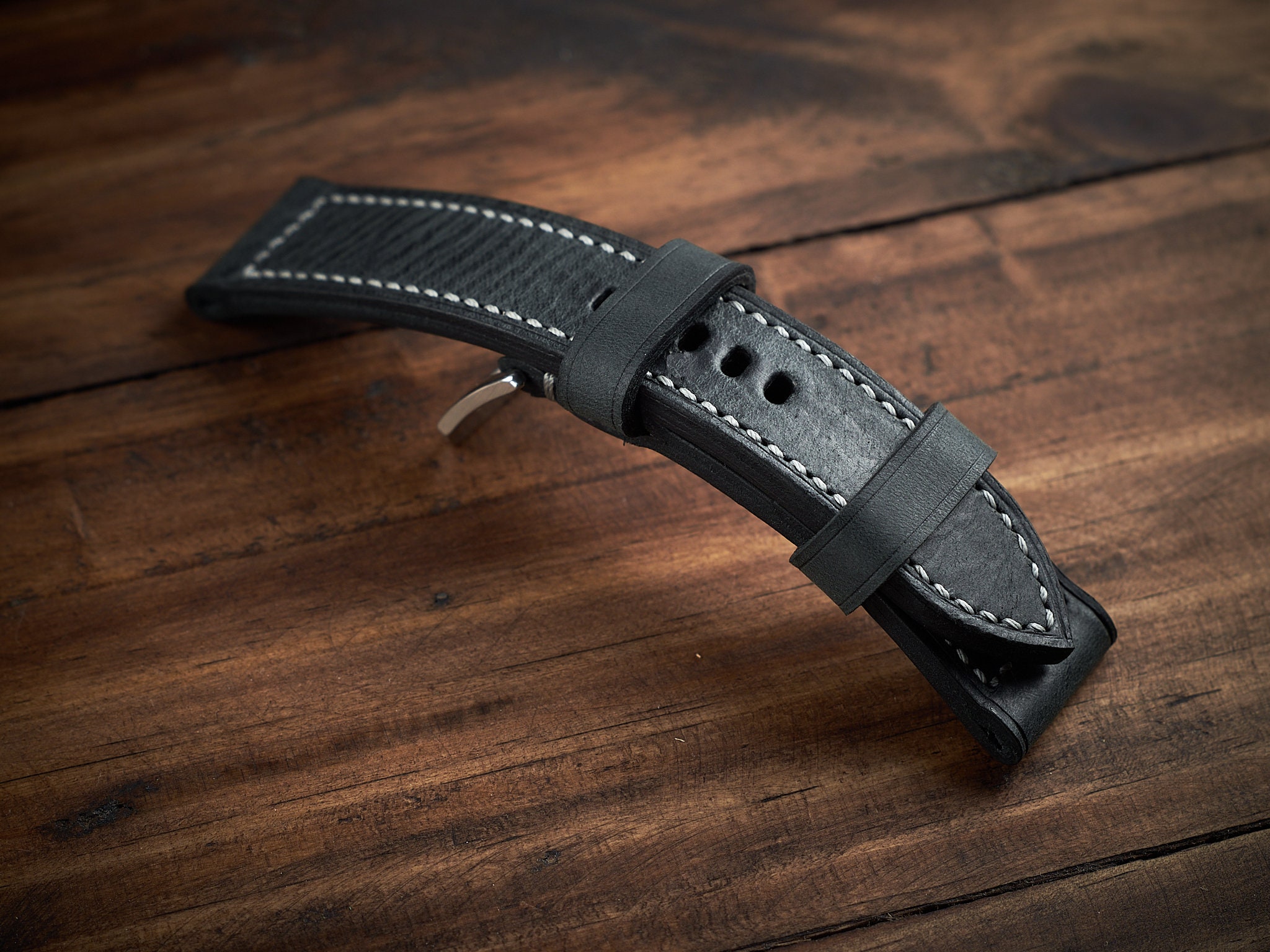 パネライストラップ 24mm、26mm、22mm。パネライ用ブラックブッテーロ