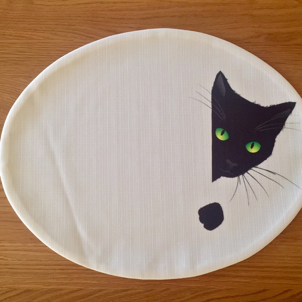 Curious Cat Placemat, Modern, Dubbellaags, Ovaal, Handgemaakt, Housewarming cadeau voor moeders, Tafeldecor, kattenliefhebbers, dierenprint, zwart & wit