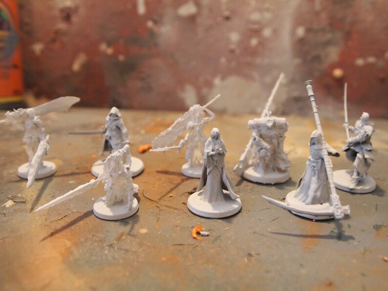 3D Print Miniatures Champions of the Night Void Smoke Knight of Ash Flaming swordsman of a fallen kingdom Table Top D/&D
