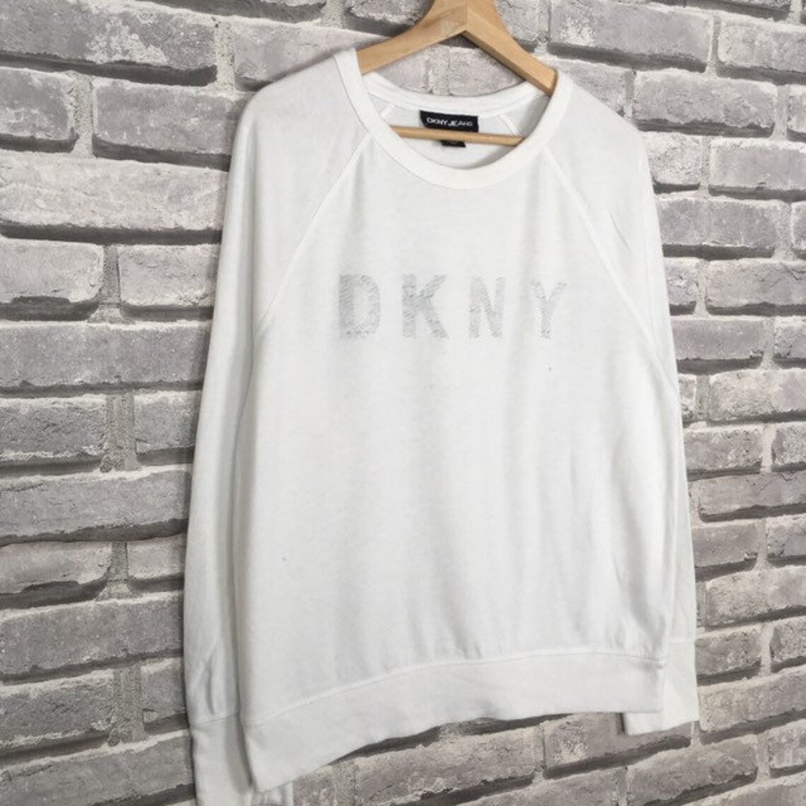 white soft sweatshirt