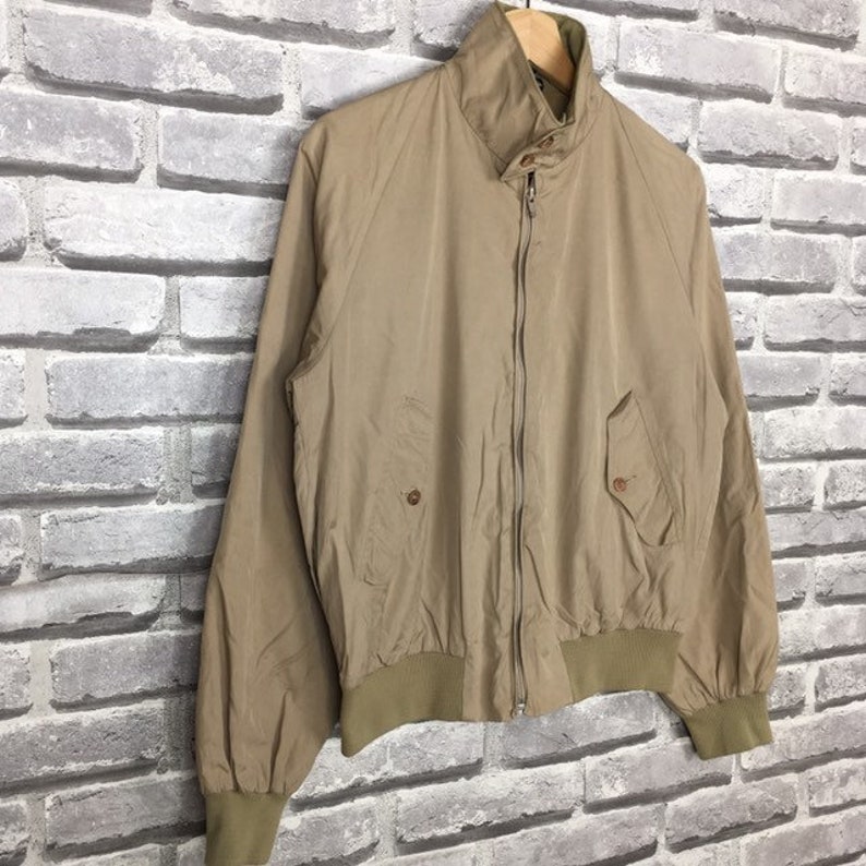 Vintage BARACUTA British Fashion Brand Women\u2019s Bombers Jacket Made In England Zipper Up Size 38