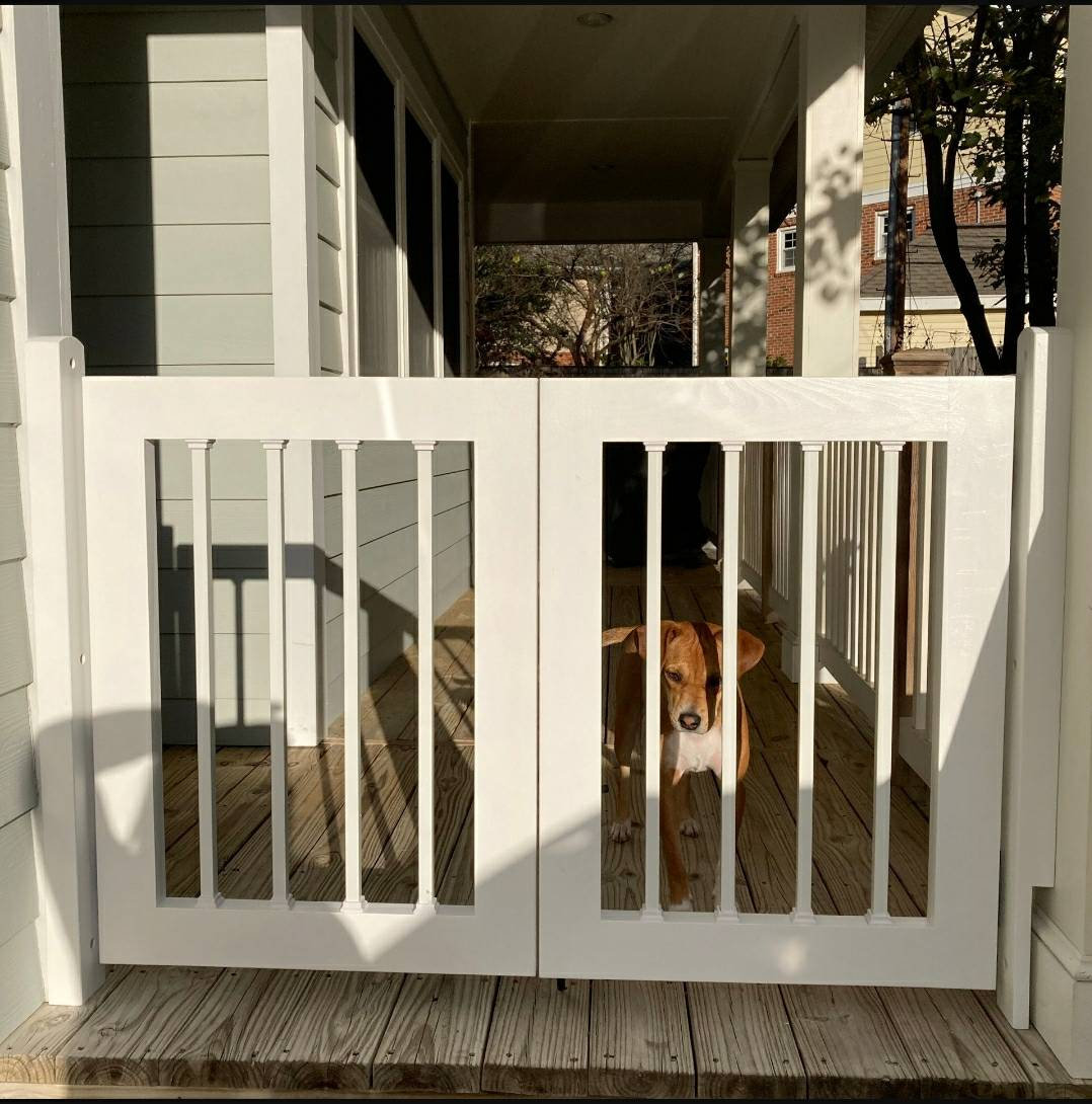 Outdoor Double Baby Gate and Dog Gate for Decks Patios Gardens
