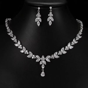 Zircon Bridal Necklace set, Bridal Jewelry Silver Bridal Earrings Crystal Bridal Earrings, Crystal earrings Long Light Drop