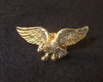 Pack of 10 Golden Eagle Lapel Pins - Syrian Symbol Detailed Metal Badges main image 0