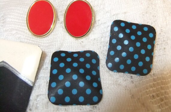 3 Pairs of 1980s Pierced Enamel Earrings - image 3