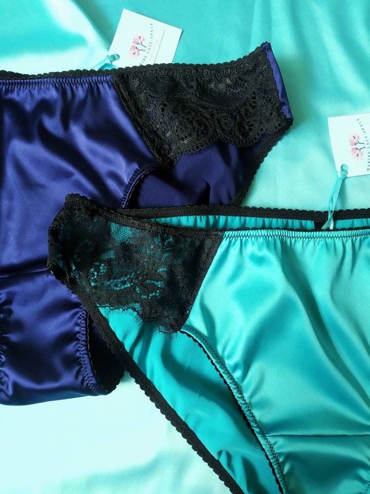 Lust panties in Blue