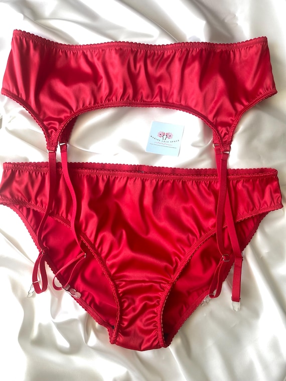 redhead garter belt Buy Durex Play Massage 2 In 1 Stimulating Gel, 200 ml Online at Best Prices main image 0