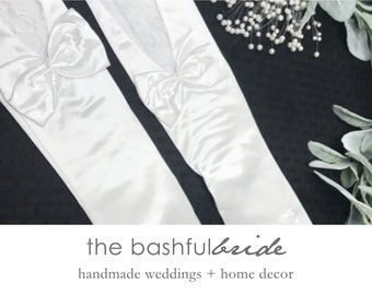 Lazo de boda de satén y guante de boda de encaje, guantes de encaje de dedo blanco, guantes de ópera, guantes de fiesta de noche, guantes de boda elegantes