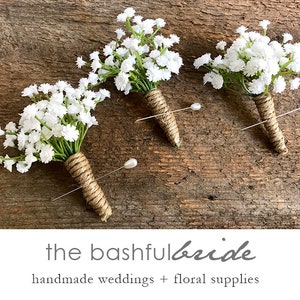 Faux Baby&#39;s Breath Boutonniere: Farmhouse Wedding Corsage