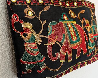 刺繍入り象のトートバッグ、ラジャスタンのインド製ハンドメイドバッグ 刺繍入り象のトートバッグ、ラジャスタンのインド製ハンドメイドバッグ
