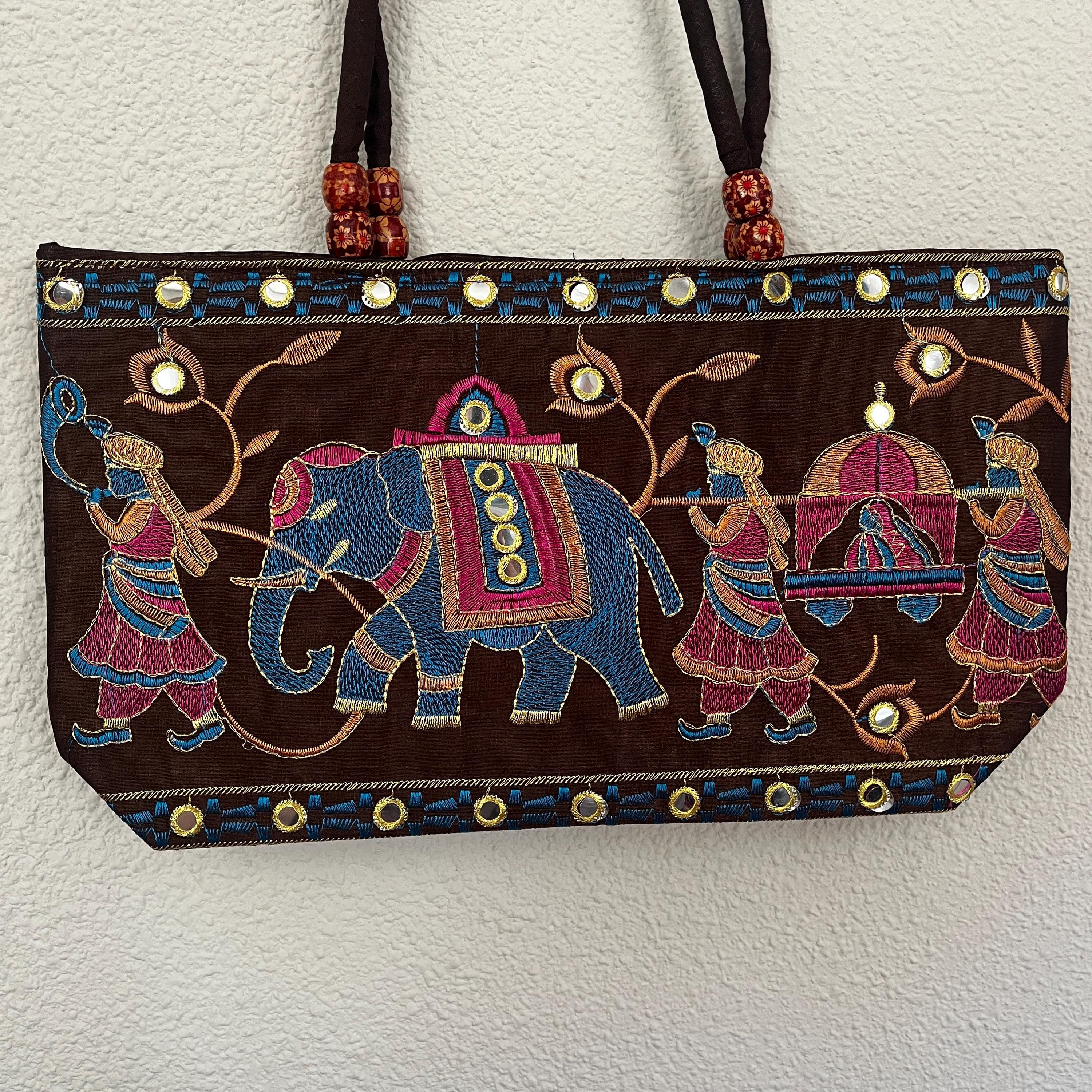 手作り刺繍バッグ インド・ラジャスタン伝統デザイン 刺繍入り象のトートバッグ、ラジャスタンのインド製ハンドメイドバッグ