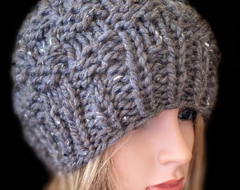 Unisex taupe beanie.