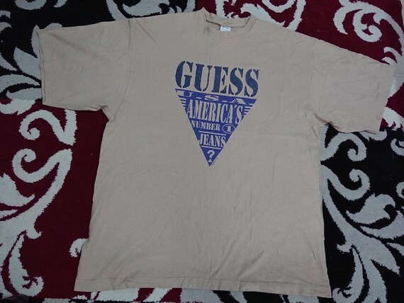 guess t shirt size
