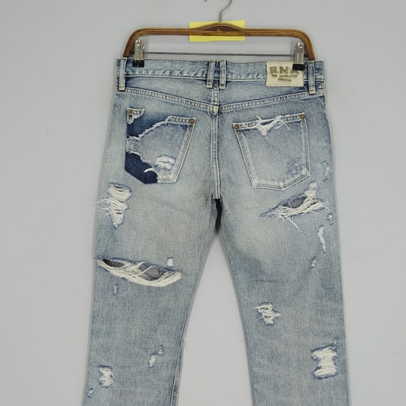 Vintage RNA Ripped Distressed Jeans Denim Faded B… - image 4