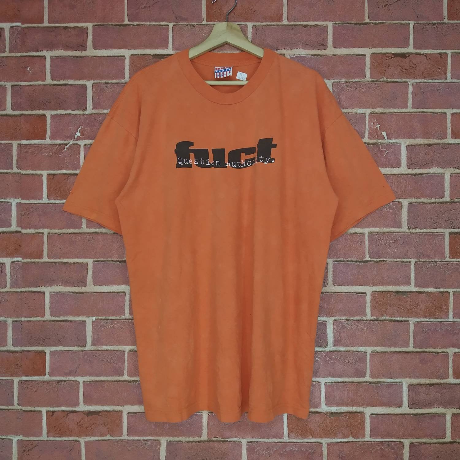 Vintage FUCT Logo Skateboard Streetwear Style T-shirt Size Vintage FUCT Logo Skateboard Streetwear Style T-shirt Size