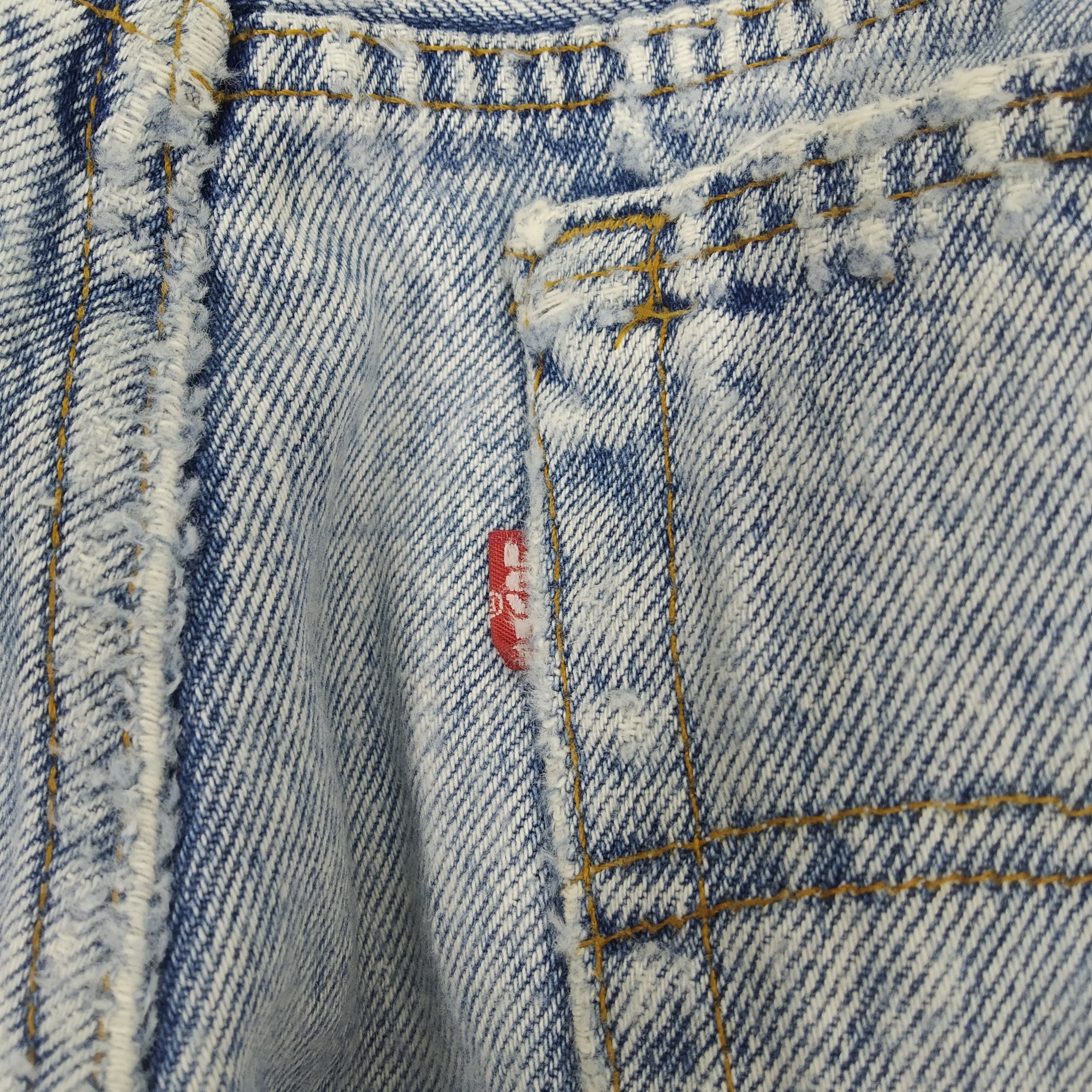 【DISCERNMENT】Stone Washed Vintage Denim Jeans Vintage Denim Stone Wash Stretch Jeans. . Vintage Jeans