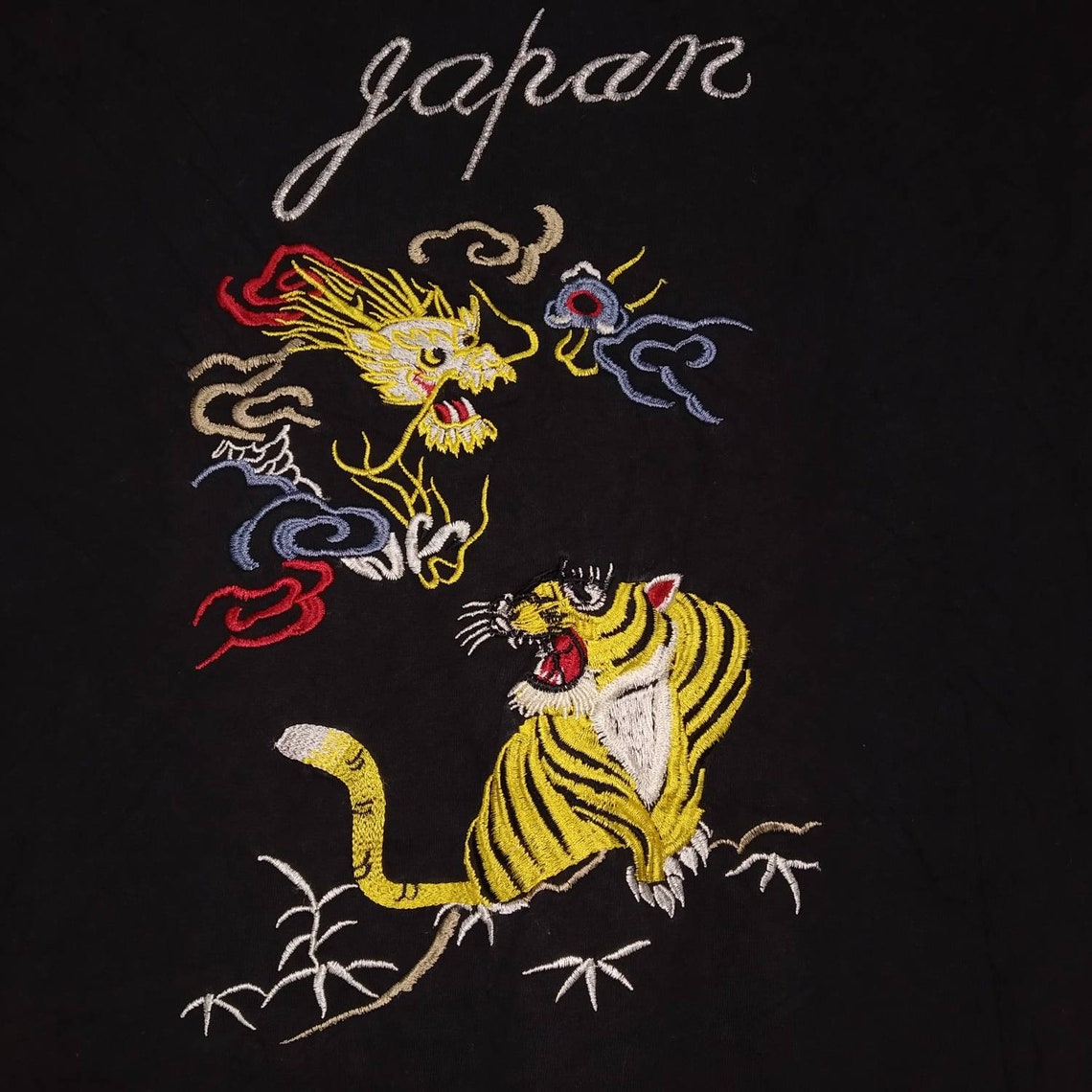 Rare Japanese Style Sukajan Dragon Vs Tiger Embroidery Logo T-shirt - Etsy