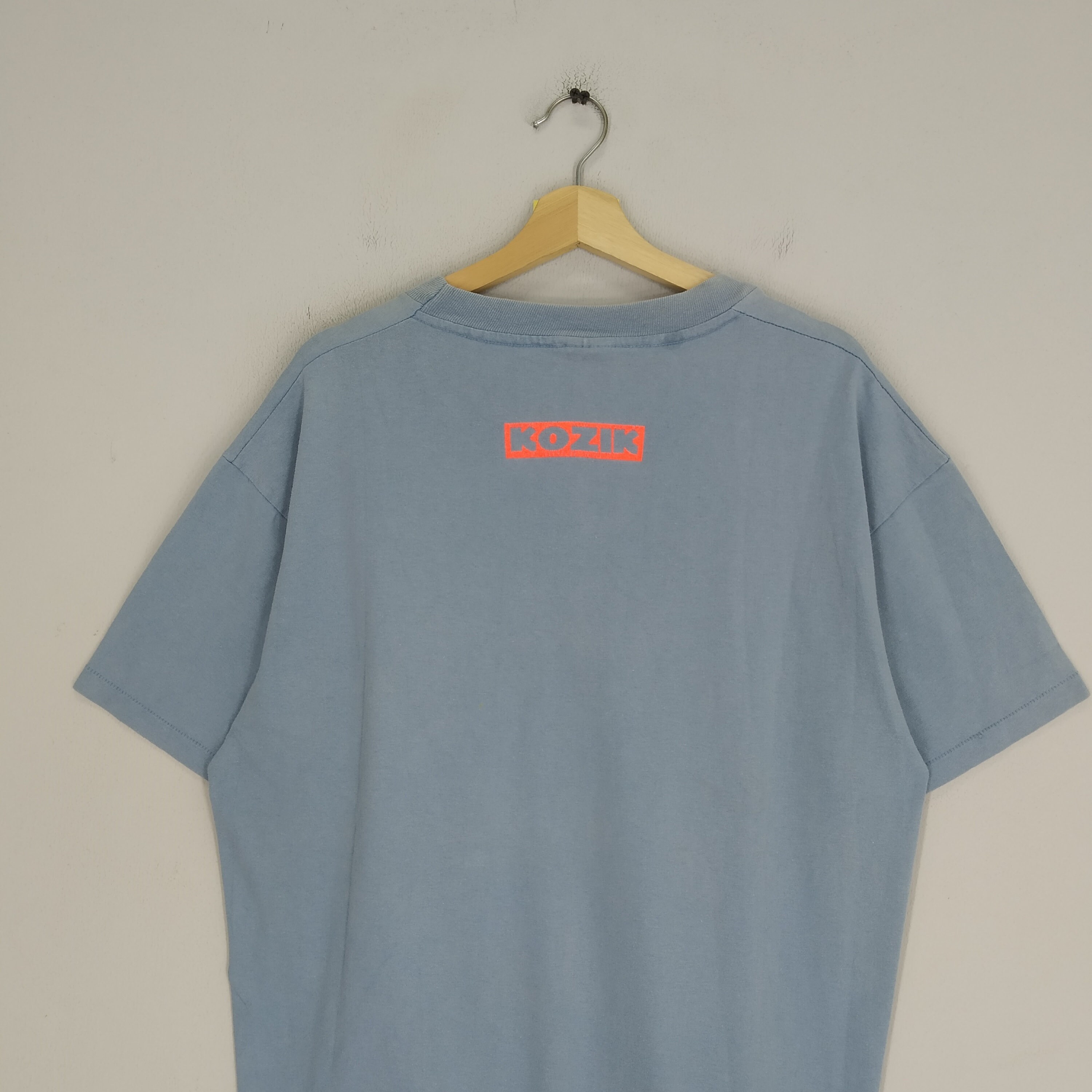 Kozik kill poseure Tシャツ emo’s Kozik kill poseure Tシャツ emo's Kozik kill poseure Tシャツ emo's