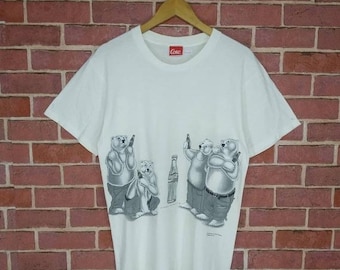 Vintage 90-tals Coca Cola Bear Drinking Water T-shirt mellanstorlek