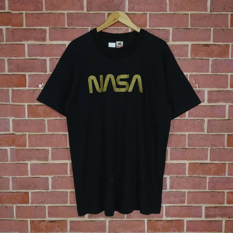Vintage 90s NASA Logo T-shirt Unisex Size L