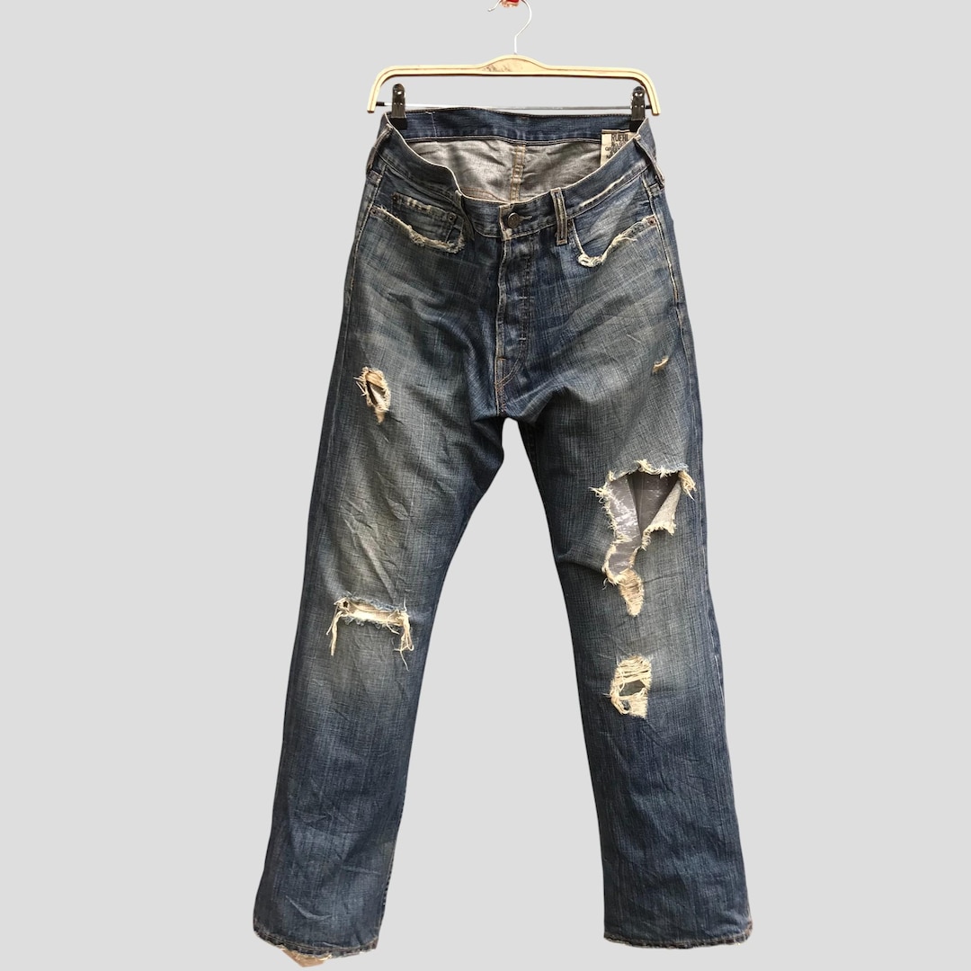 Vintage RUEHL No.925 The IMPROPER BOHEMIA Ruehl No.925 Distressed