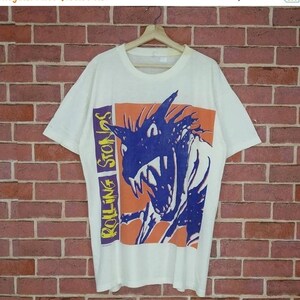 Vintage 1989 the Rolling Stones Tattoo You Band T-shirt Vintage 1989 the Rolling Stones Tattoo You Band T-shirt