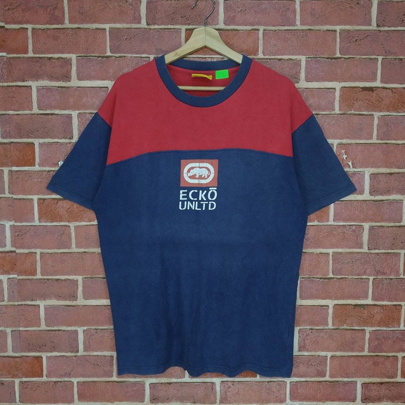 Ecko Unltd Embroidery Logo T-shirt Size L Rare!