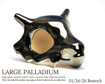 Ceramic Crystalline Skull (Large)