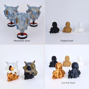 Pode incluir: Esculturas de crânios de cerâmica em azul e branco, exibidas em bases pretas e vermelhas. Também, pequenas figuras em preto, bege e branco, e figuras geométricas douradas e pretas.