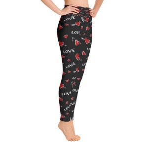 Halftone Heart Valentine's Day Leggings