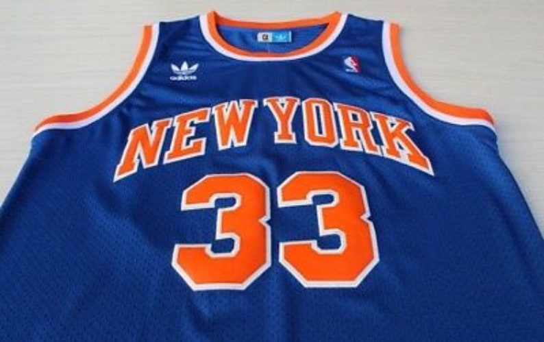 knicks throwback jersey