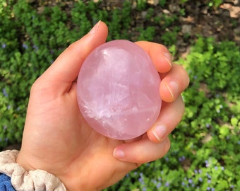 rose quartz polished stone