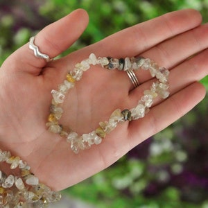Rutilated Quartz Tumbled Stone Crystal Chip Bracelet
