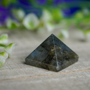 Labradorite crystal pyramid