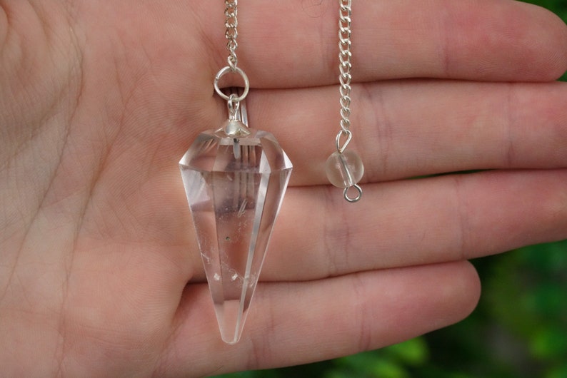 Clear Quartz Crystal Pendulum Dowsing Healing image 3